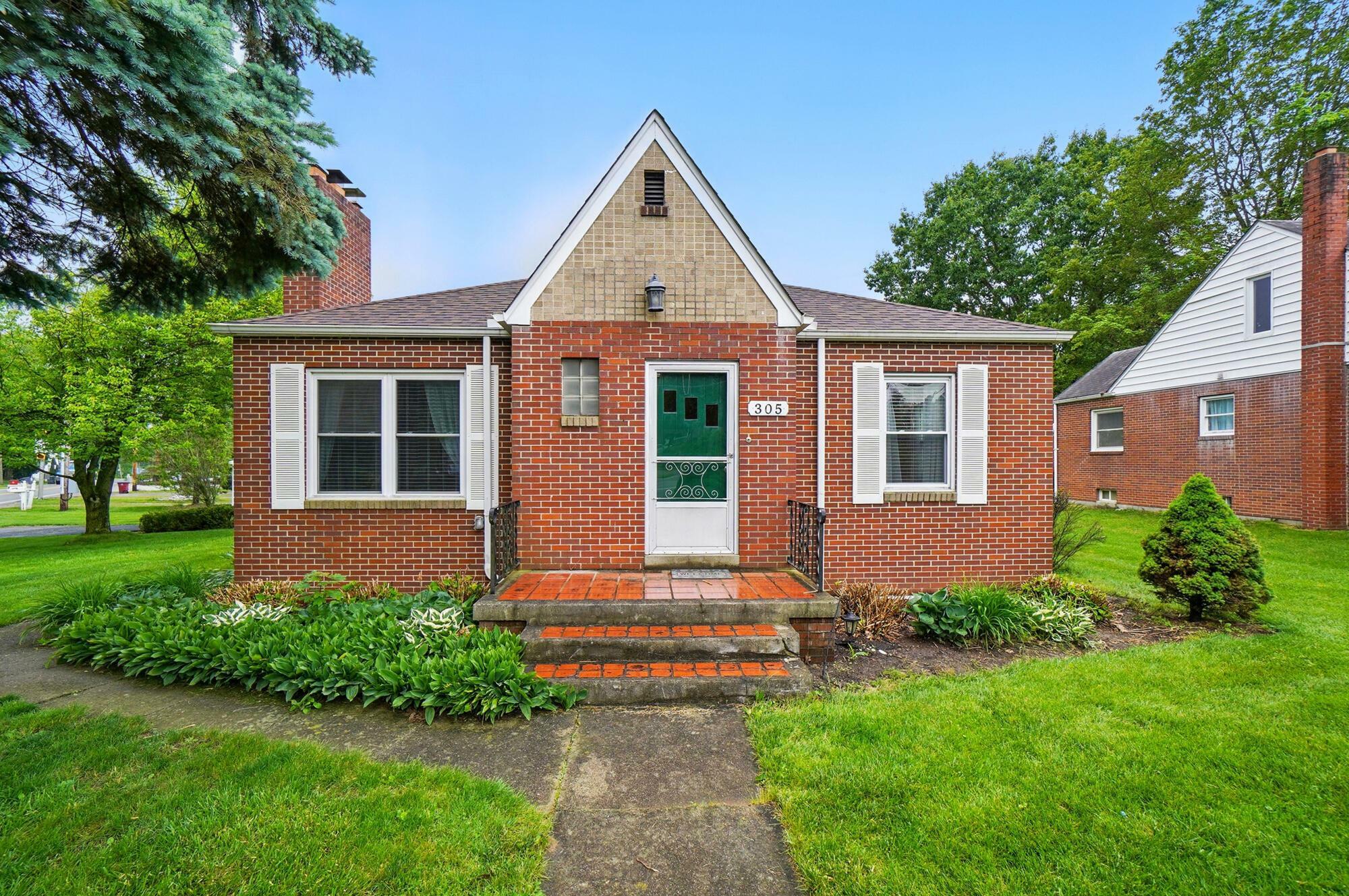 Property Photo: 305 Letts Avenue OH 43074