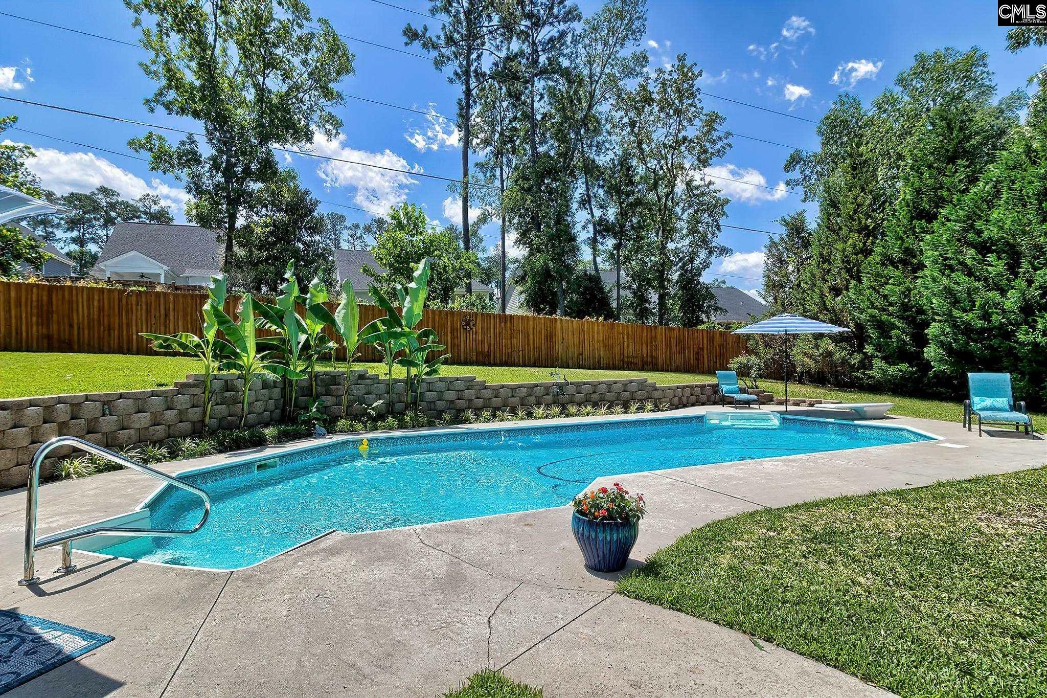 Property Photo:  225 King Charles  SC 29209-2241 