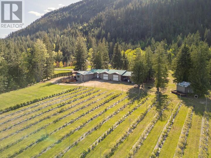 285 Kault Hill Road  Salmon Arm BC V1E 3A4 photo