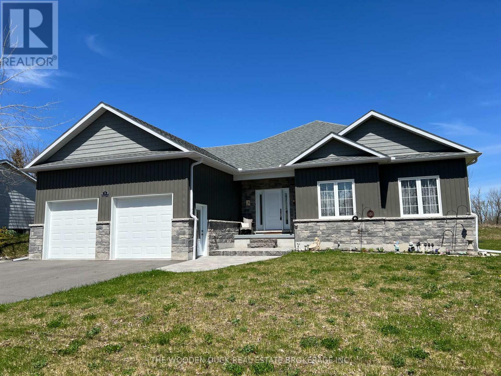Property Photo: 3 McLean Avenue ON K0L 1Z0