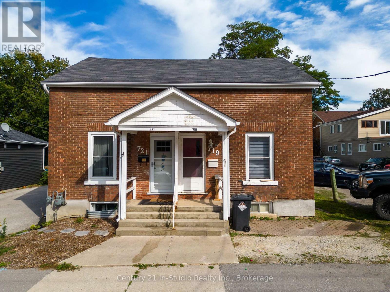 Property Photo: 719 1st Avenue East ON N4K 2C6