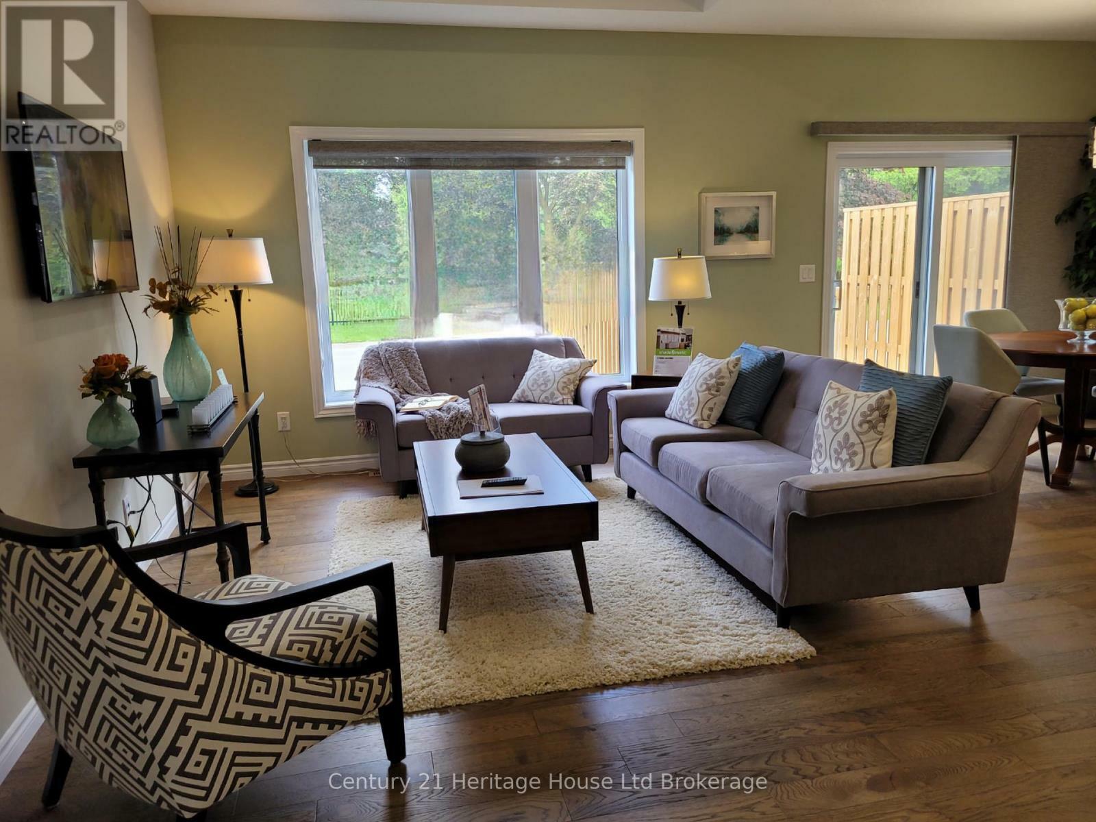 Property Photo: 22 Matheson Crescent ON N0J 1M0