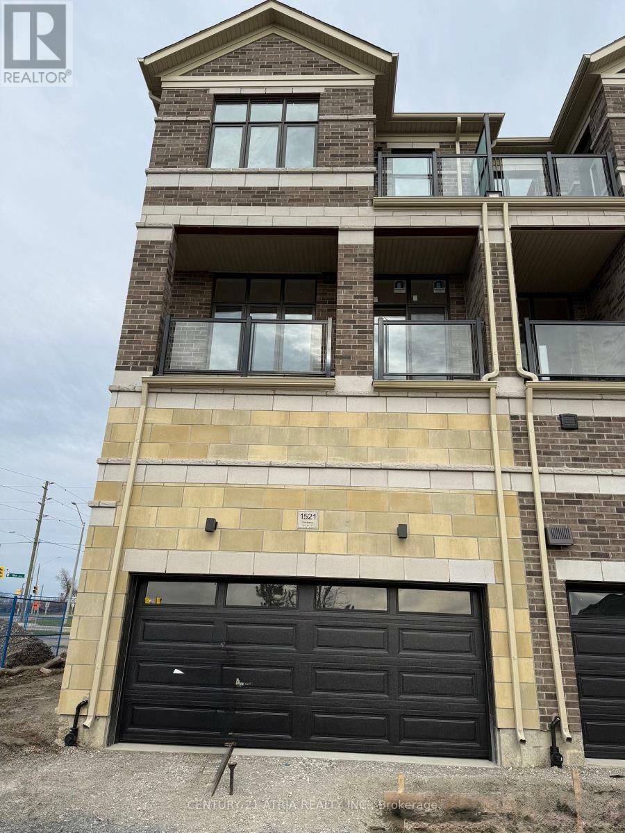 Property Photo: 1521 19th Avenue ON L4S 1N7