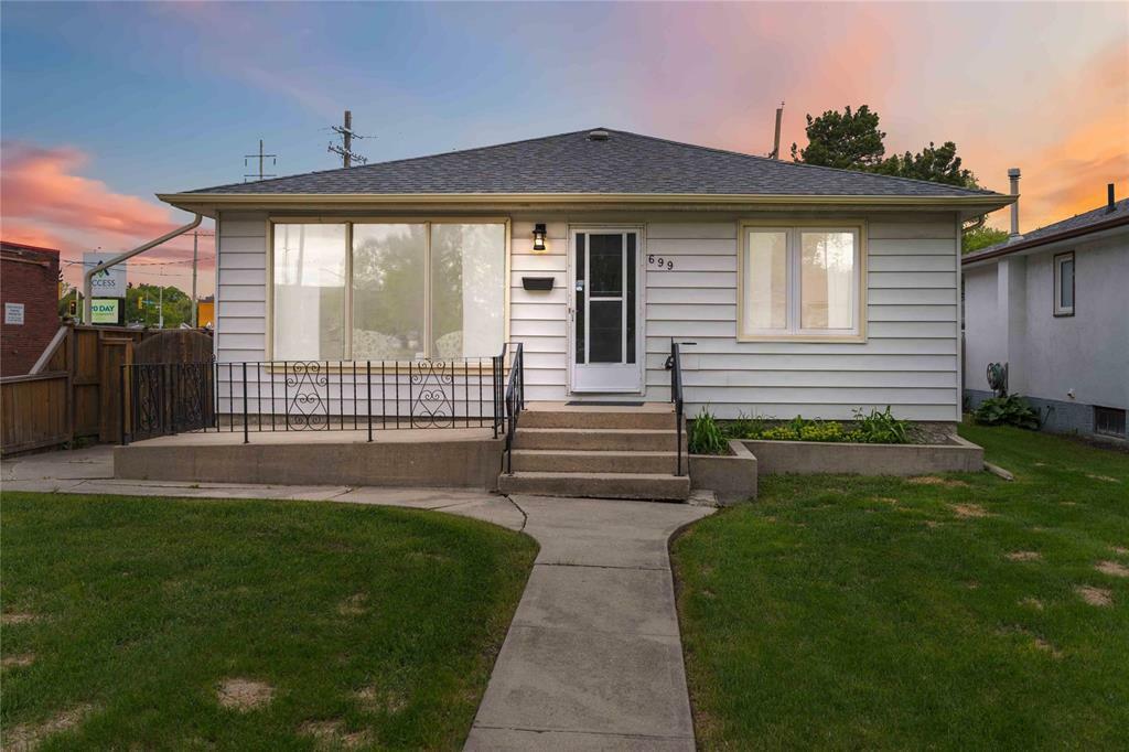 Photo de la propriété: 699 Oxford Street MB R3M 3J3