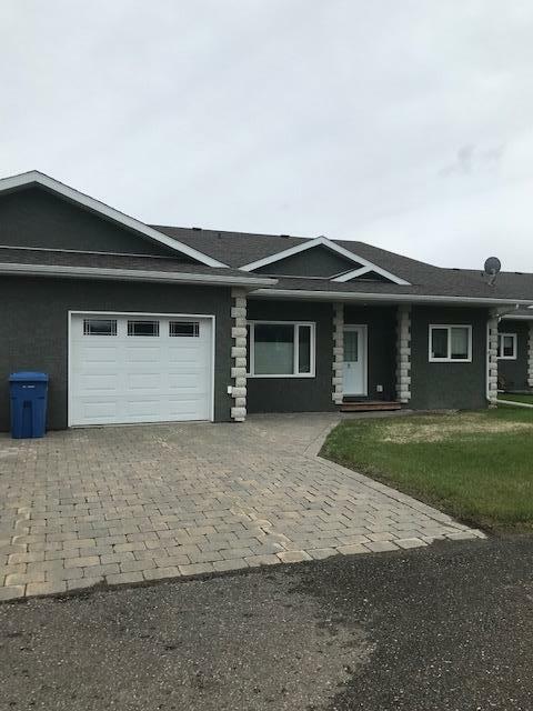 Property Photo: 250 7th Avenue MB R0M 2C0