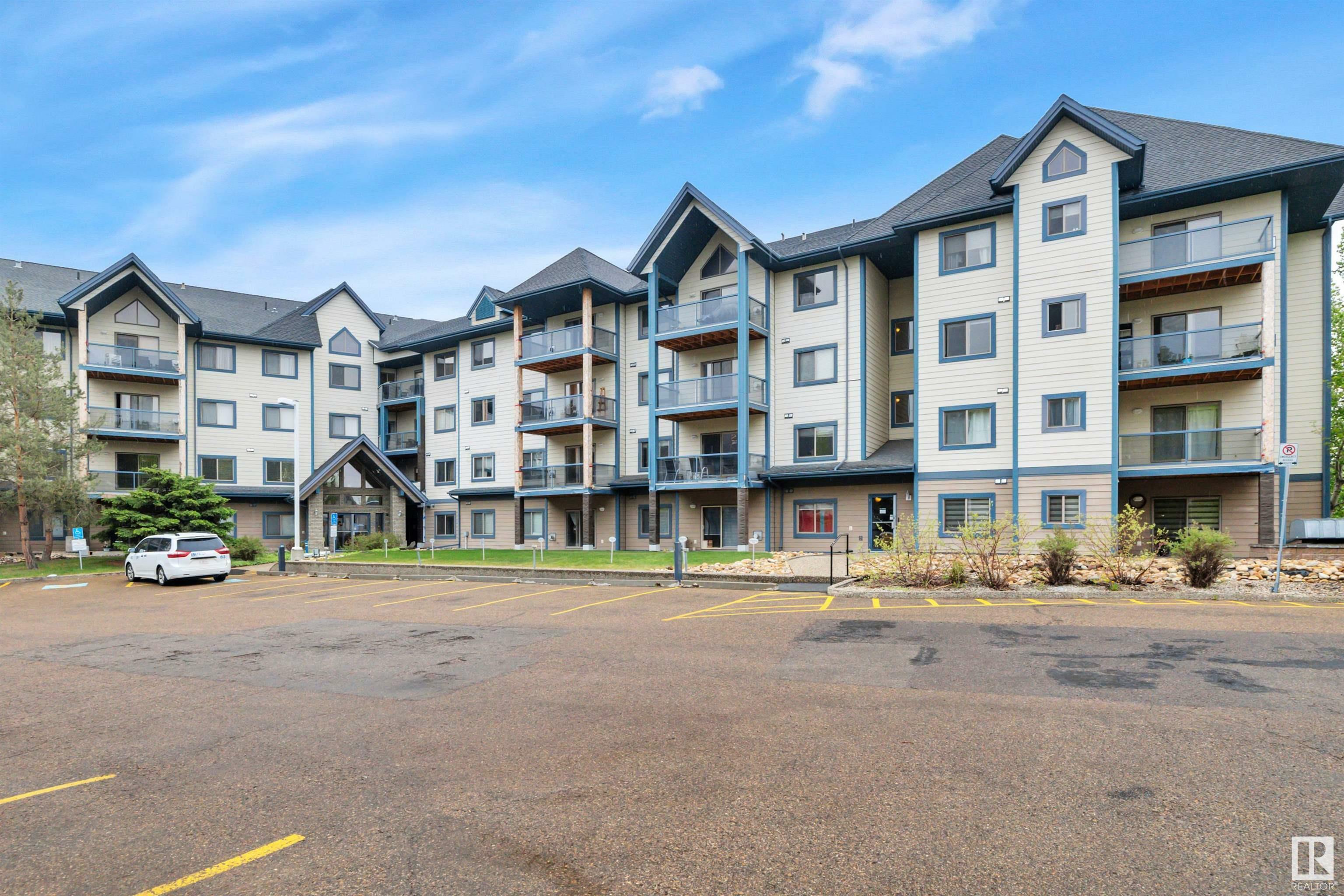 Photo de la propriété:  2903 Rabbit Hill Road NW 102  AB T6R 3A3 