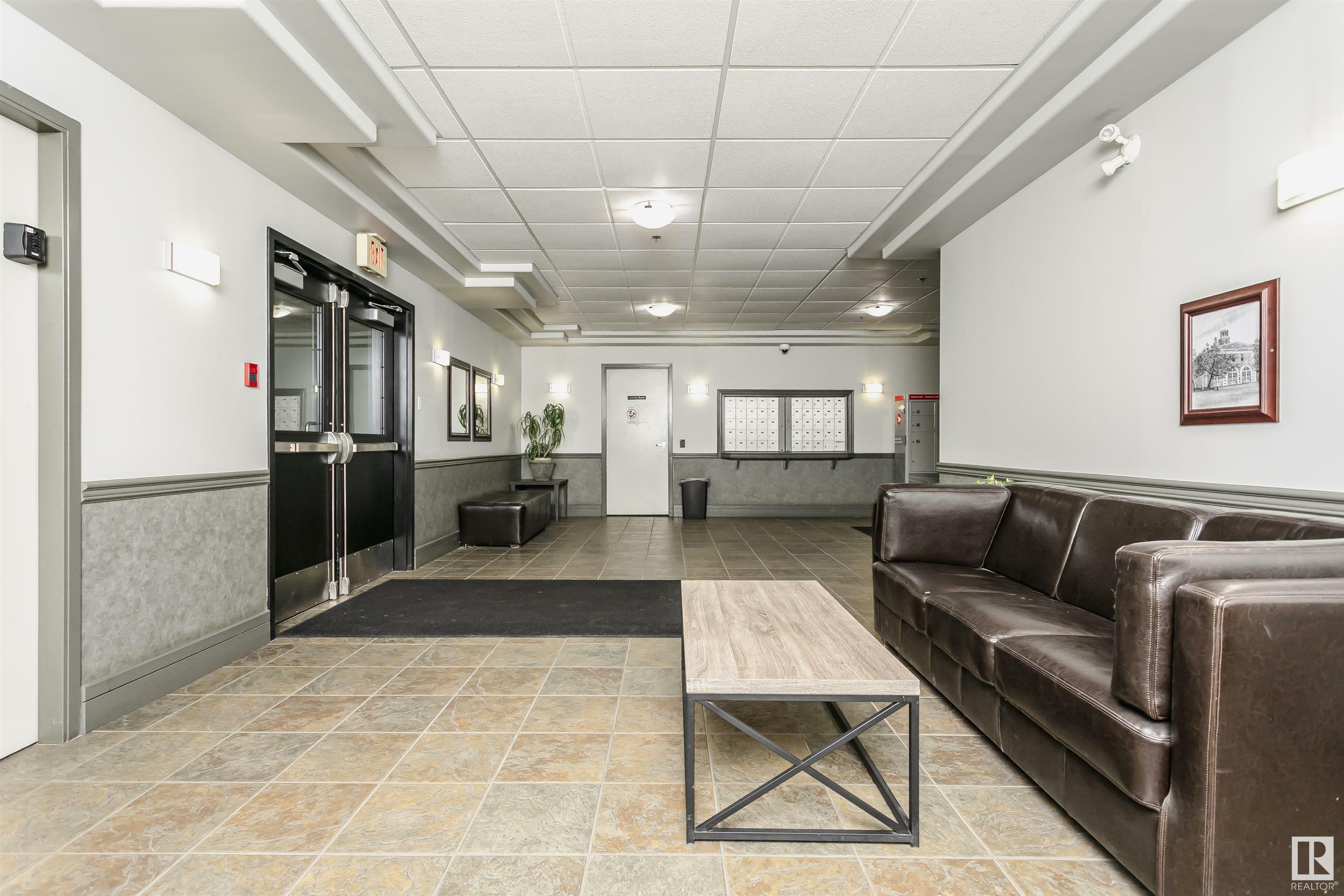 Property Photo: 10116 80 Avenue NW 310 AB T6E 6V7
