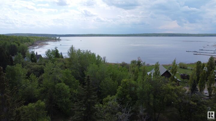 Property Photo:  57323 RR 30 121  AB T0E 1A0 