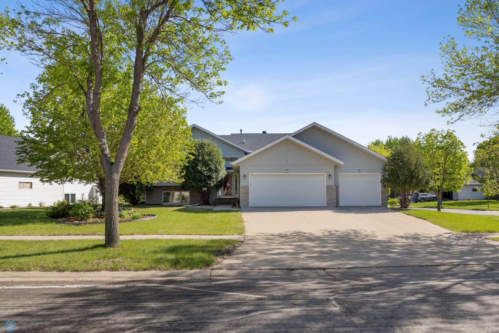 3138 25th Avenue S  Fargo ND 58103 photo