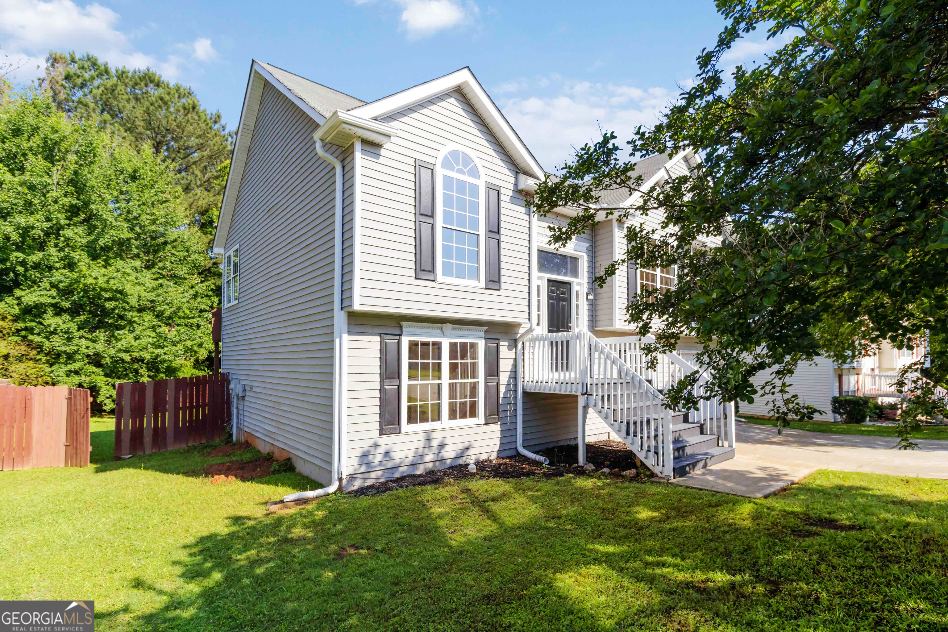 Property Photo: 7186 Raintree Loop GA 30236