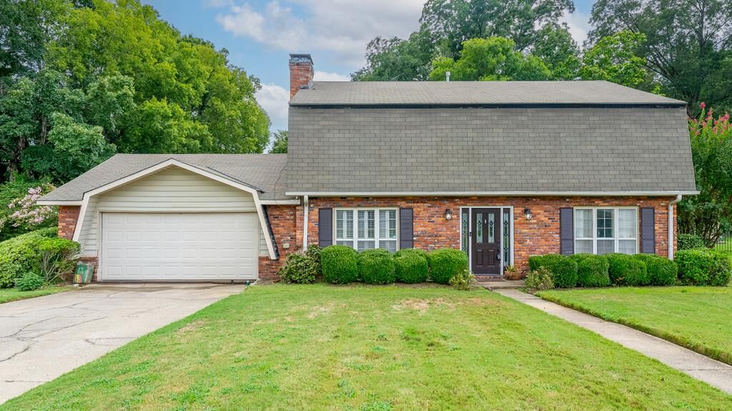 Property Photo:  438 Newport Place  GA 31904 