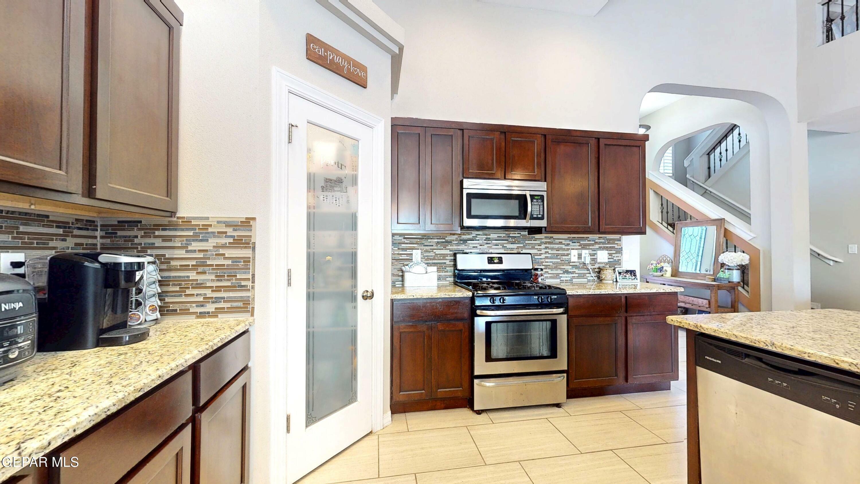 Property Photo: 5712 Valley Lilac Lane TX 79932