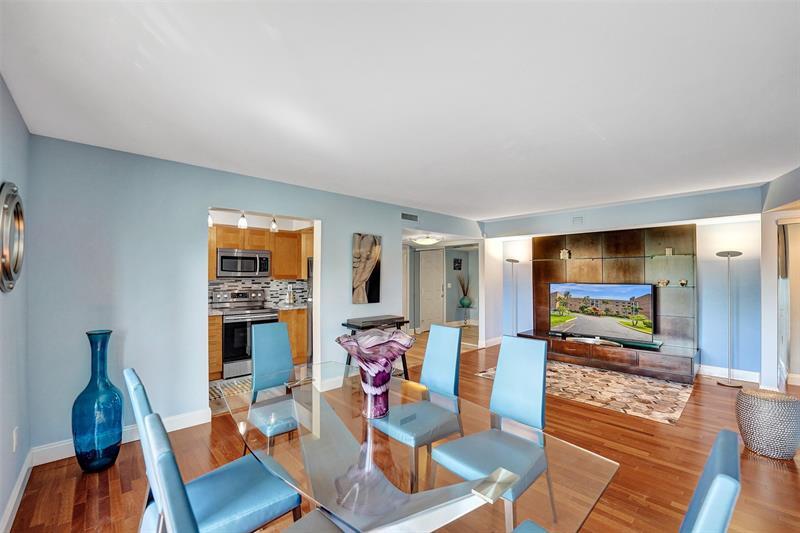 Property Photo: 701 NW 19th St 300 FL 33311
