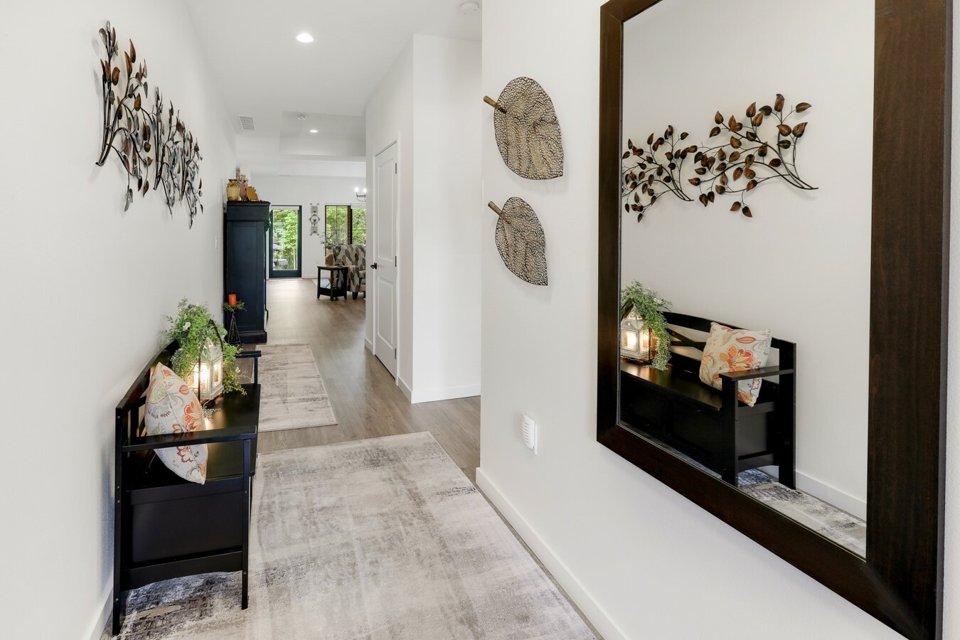 Property Photo: 505 Vintage Lane 8 IA 50219