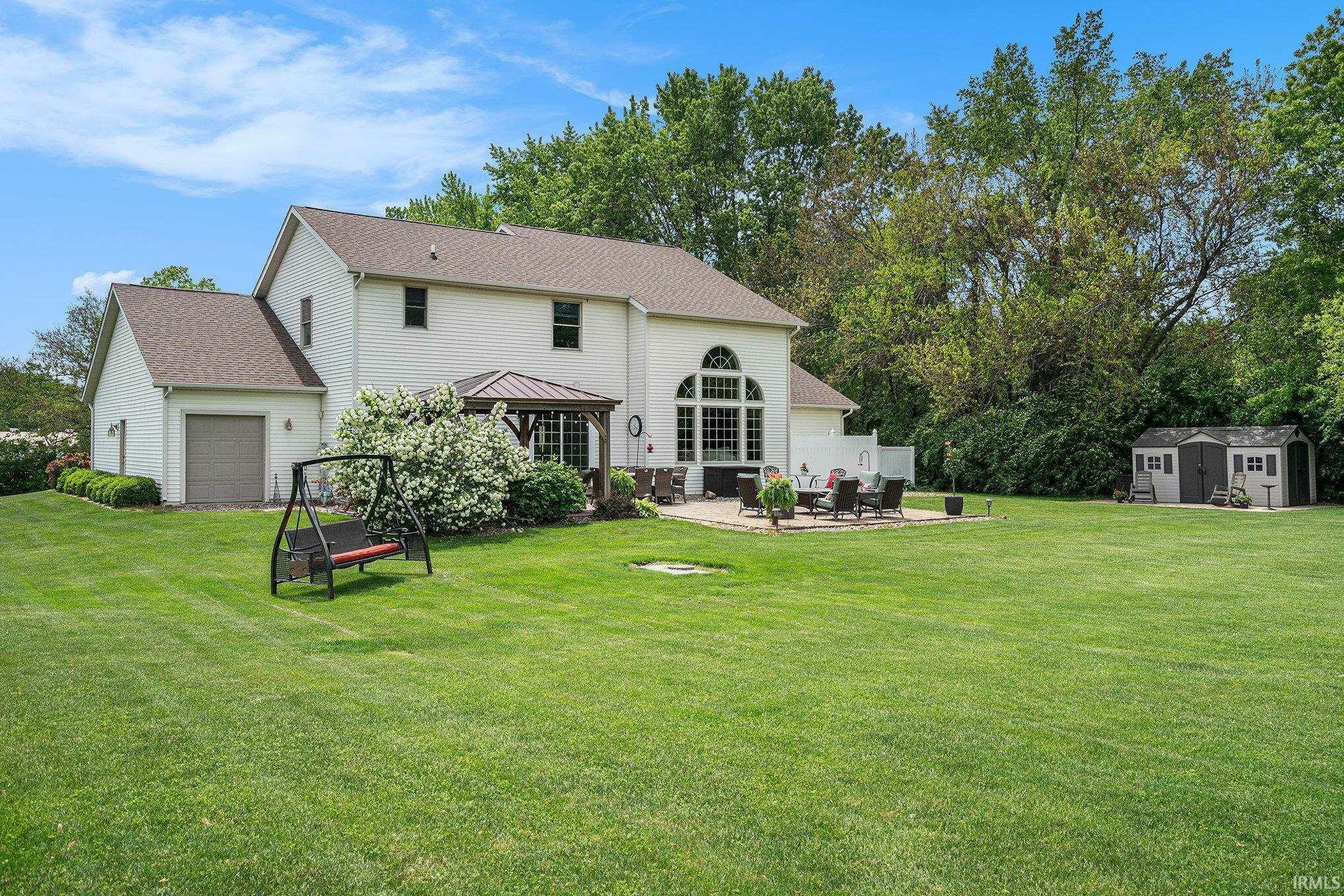 Property Photo: 16437 County Road 18 IN 46528