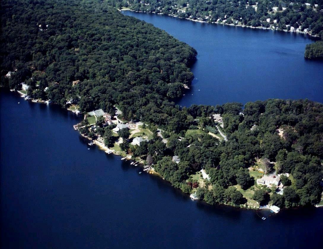Property Photo:  500 North Lake Boulevard N  NY 10541 