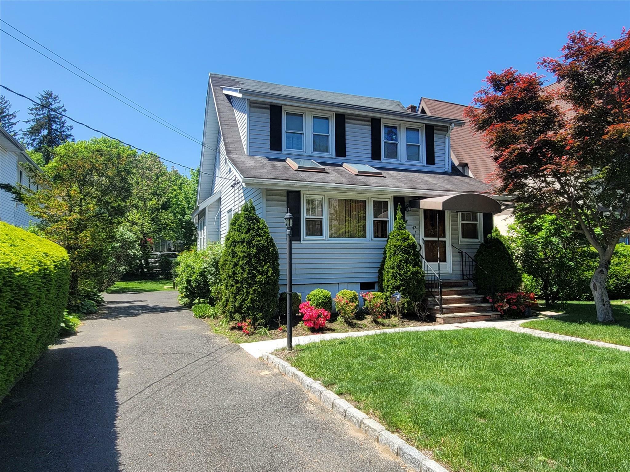 Property Photo: 42 Longview Avenue NY 10605