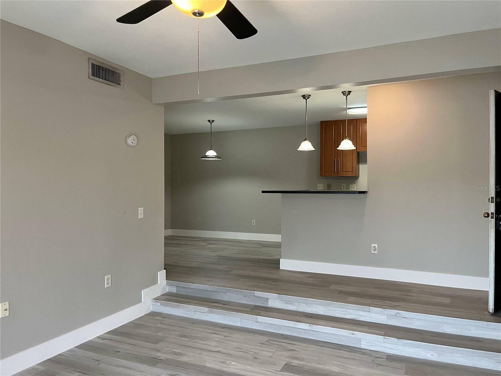 Property Photo: 155 N Pearl Lake Causeway 104 FL 32714