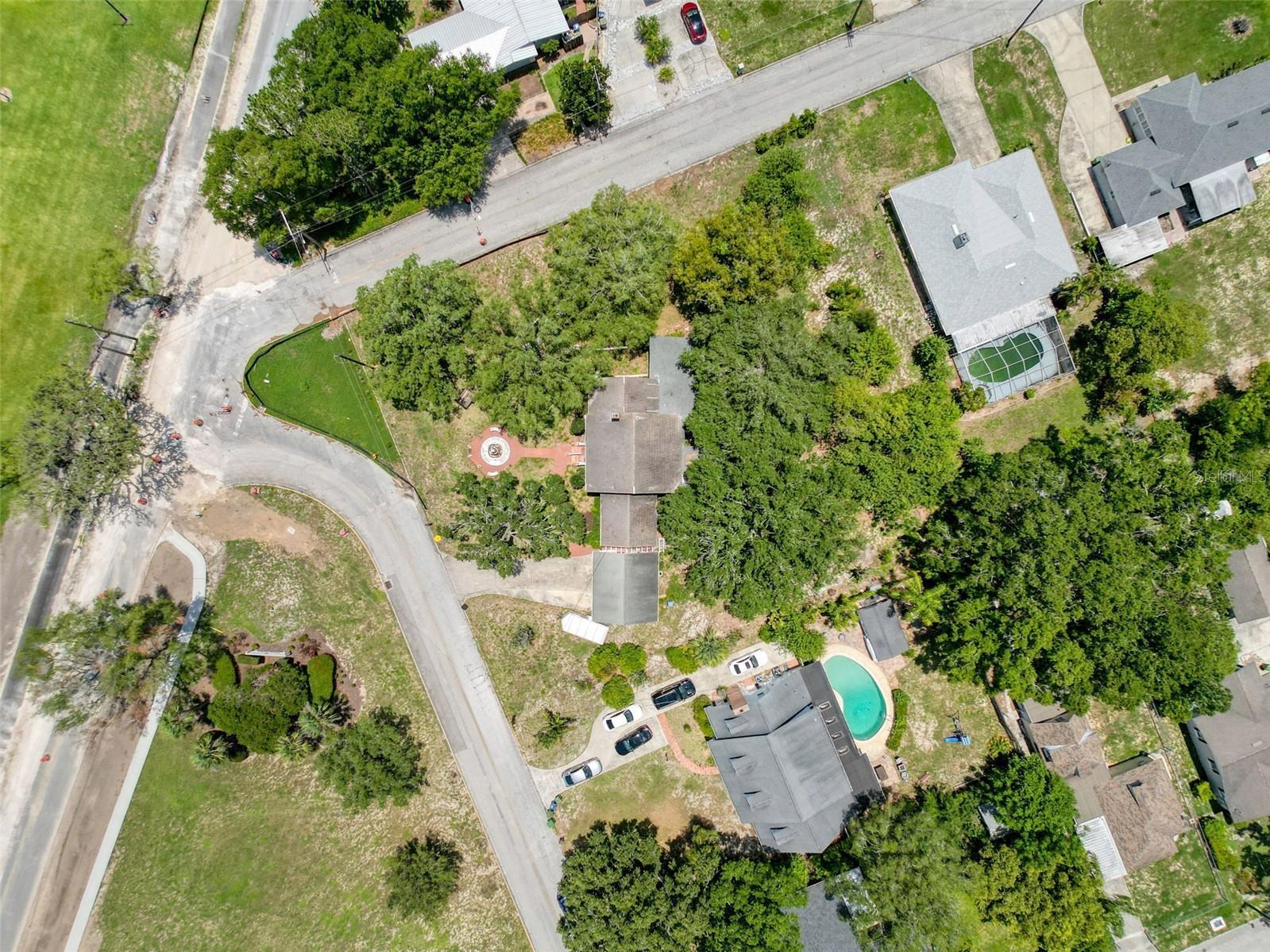 Property Photo: 800 W Lake Elbert Drive NE FL 33881