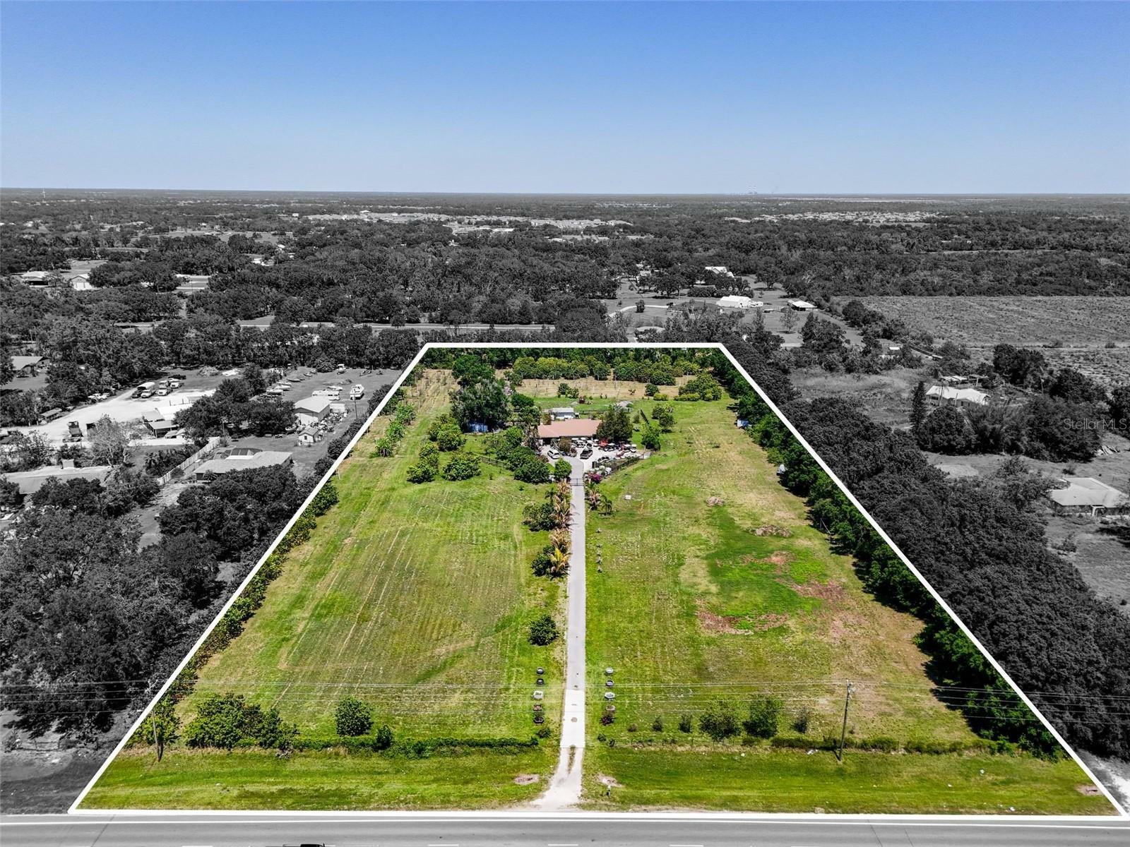 Property Photo: 16305 E State Road 64 FL 34212