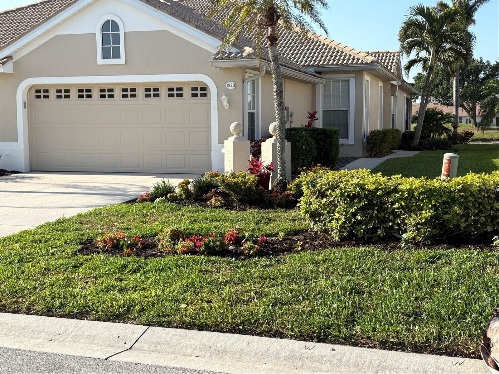 Property Photo:  1820 San Trovaso Way  FL 34285 