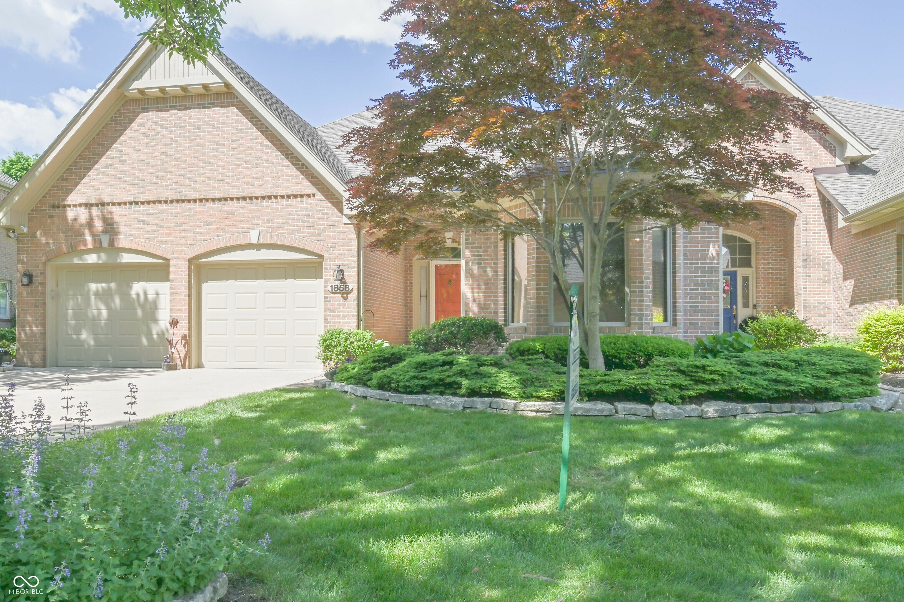 Property Photo: 1858 Broadleaf Court IN 46143