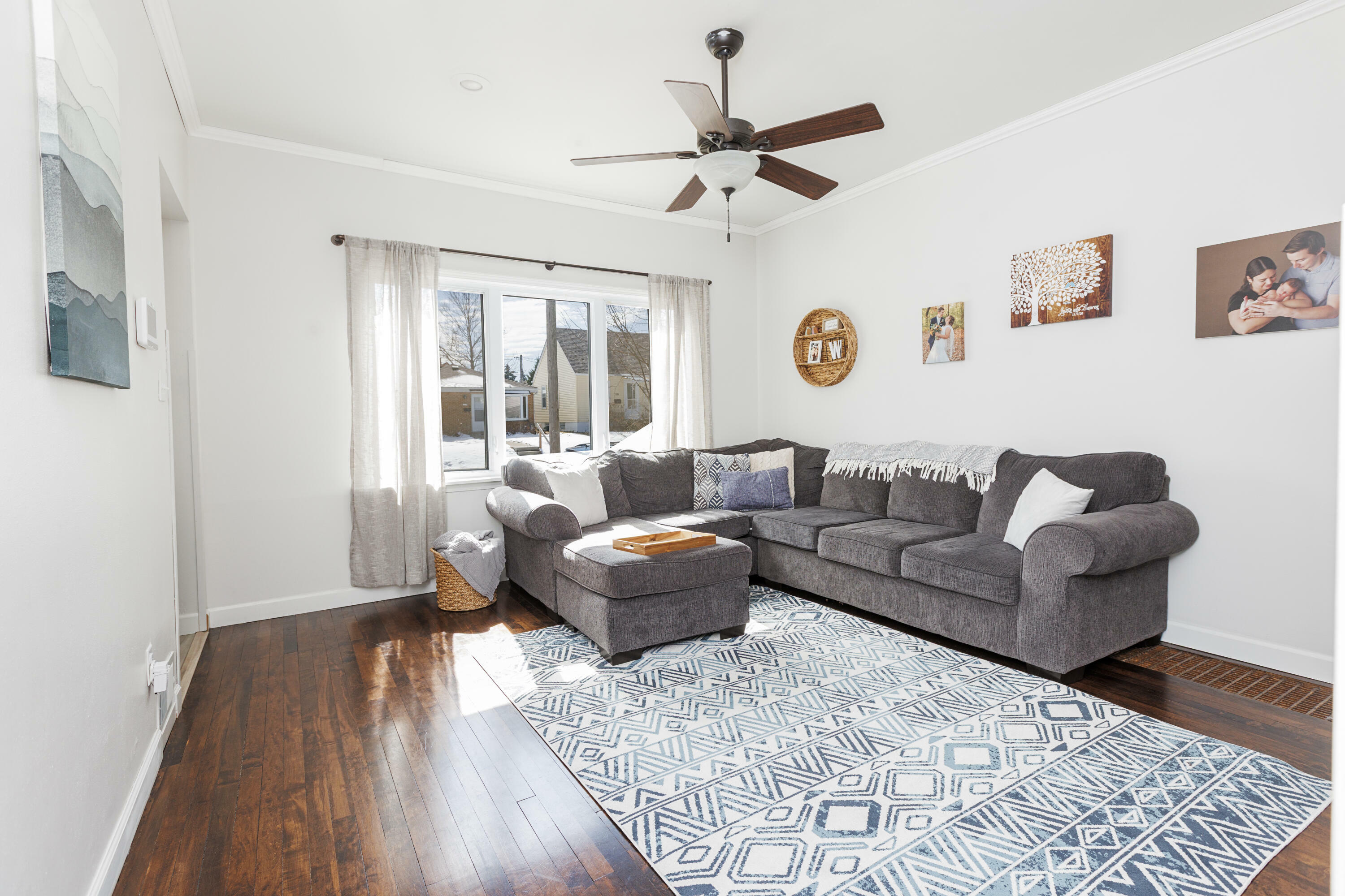 Property Photo: 1216 Monroe Ave WI 53172