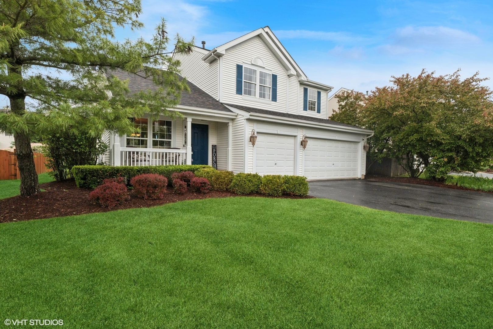Property Photo: 31730 N Clearwater Drive IL 60051