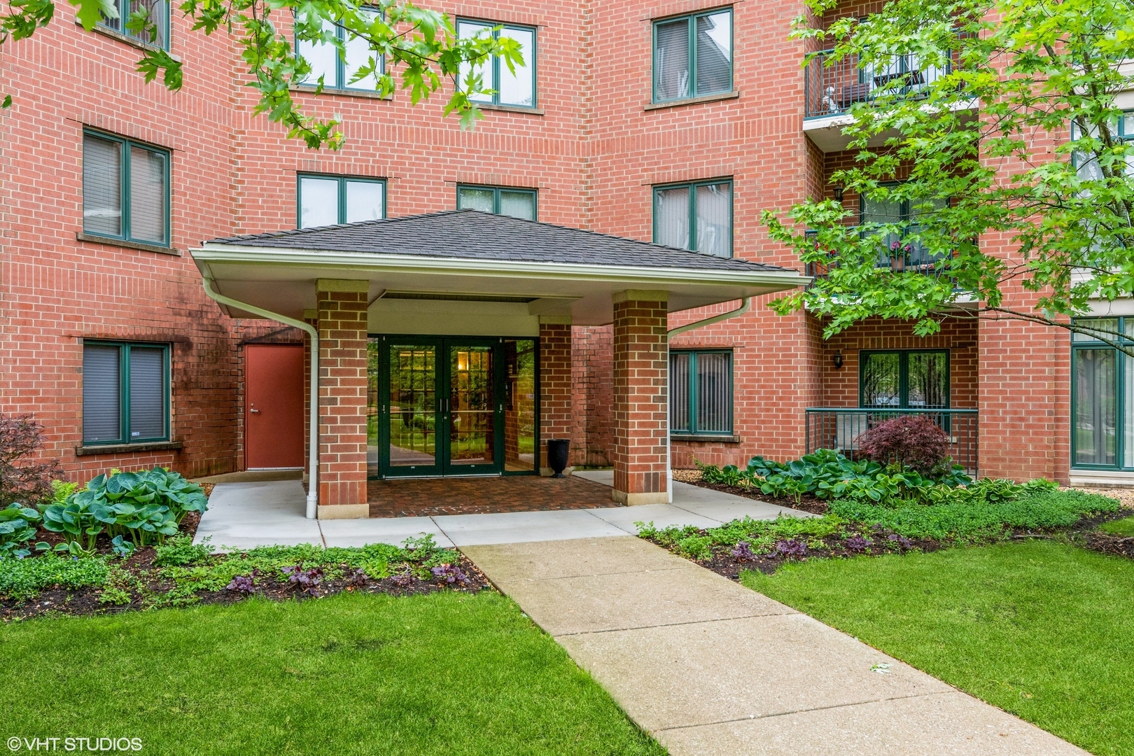 865 E 22nd Street 428  Lombard IL 60148 photo