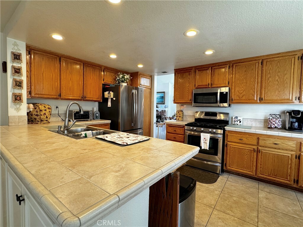 Property Photo: 30027 Via Amante CA 92584