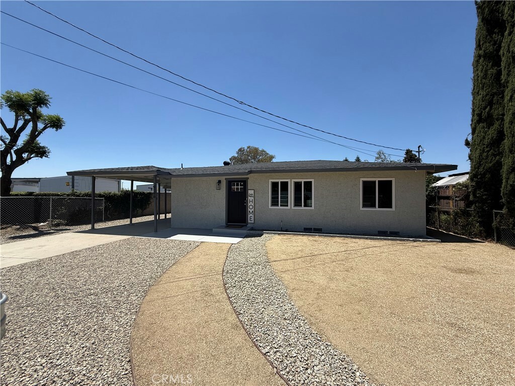 Property Photo: 9196 Redwood Avenue CA 92335