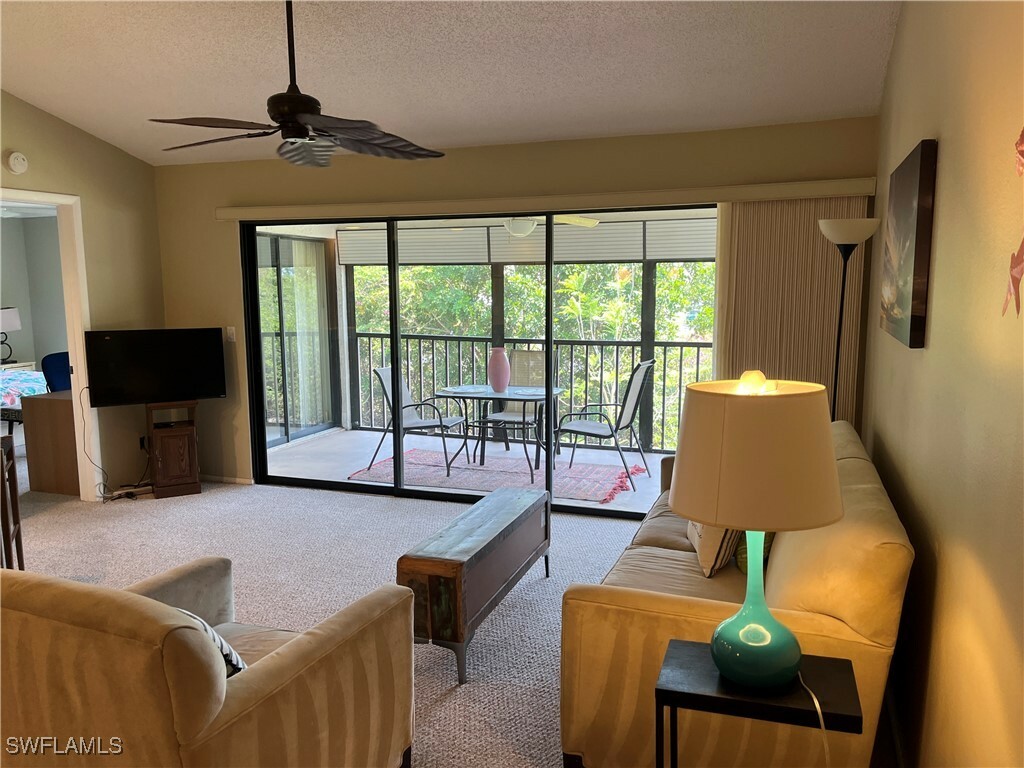 Property Photo:  13351 Greengate Boulevard 422  FL 33919 