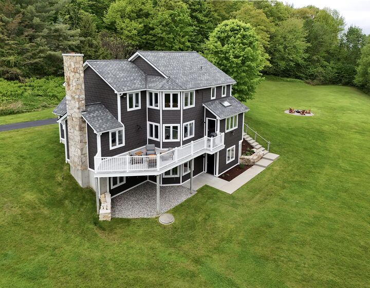 105 Brook Drive  Burlington VT 05408 photo