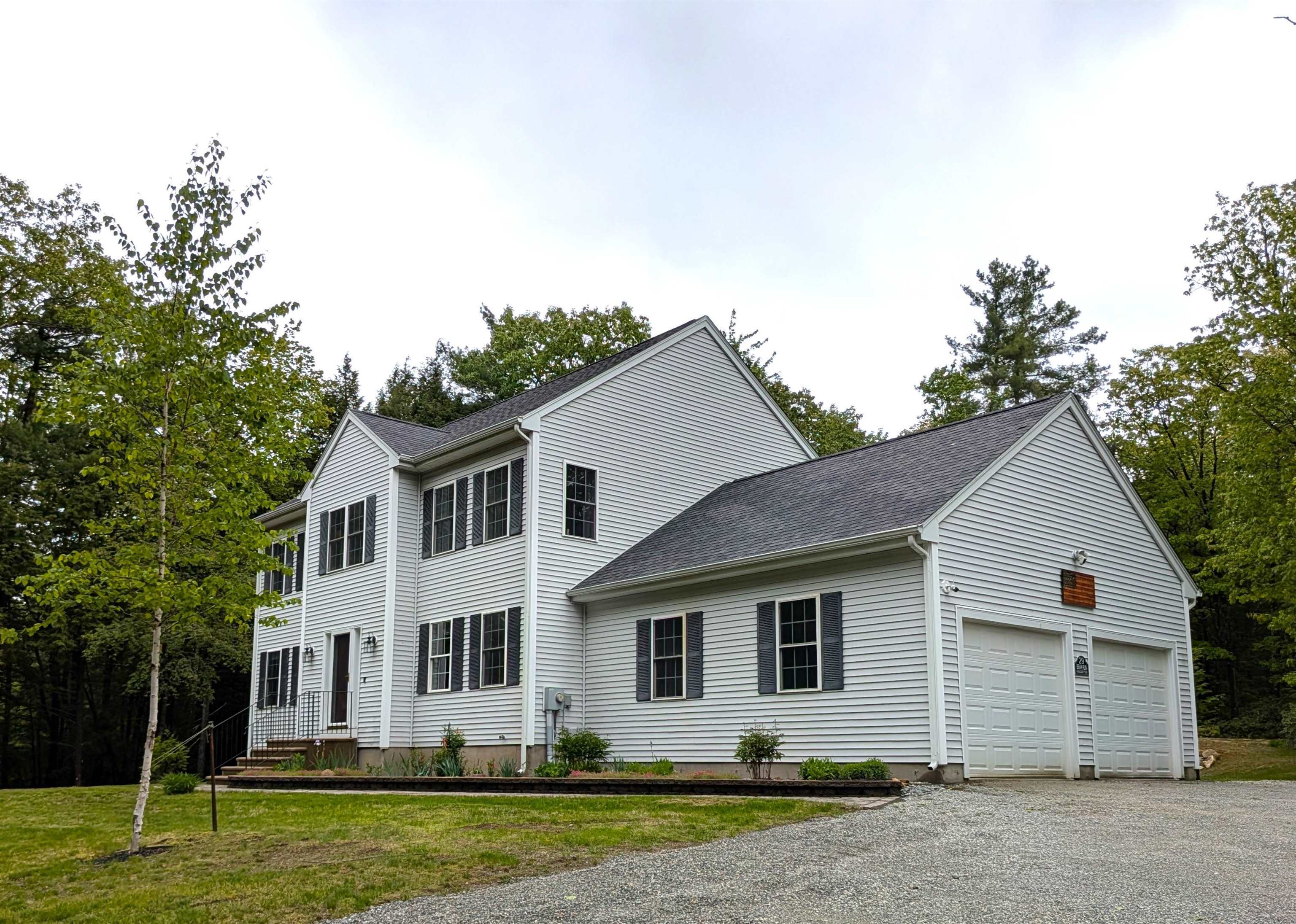 Property Photo:  29 Bear Run  NH 03084 