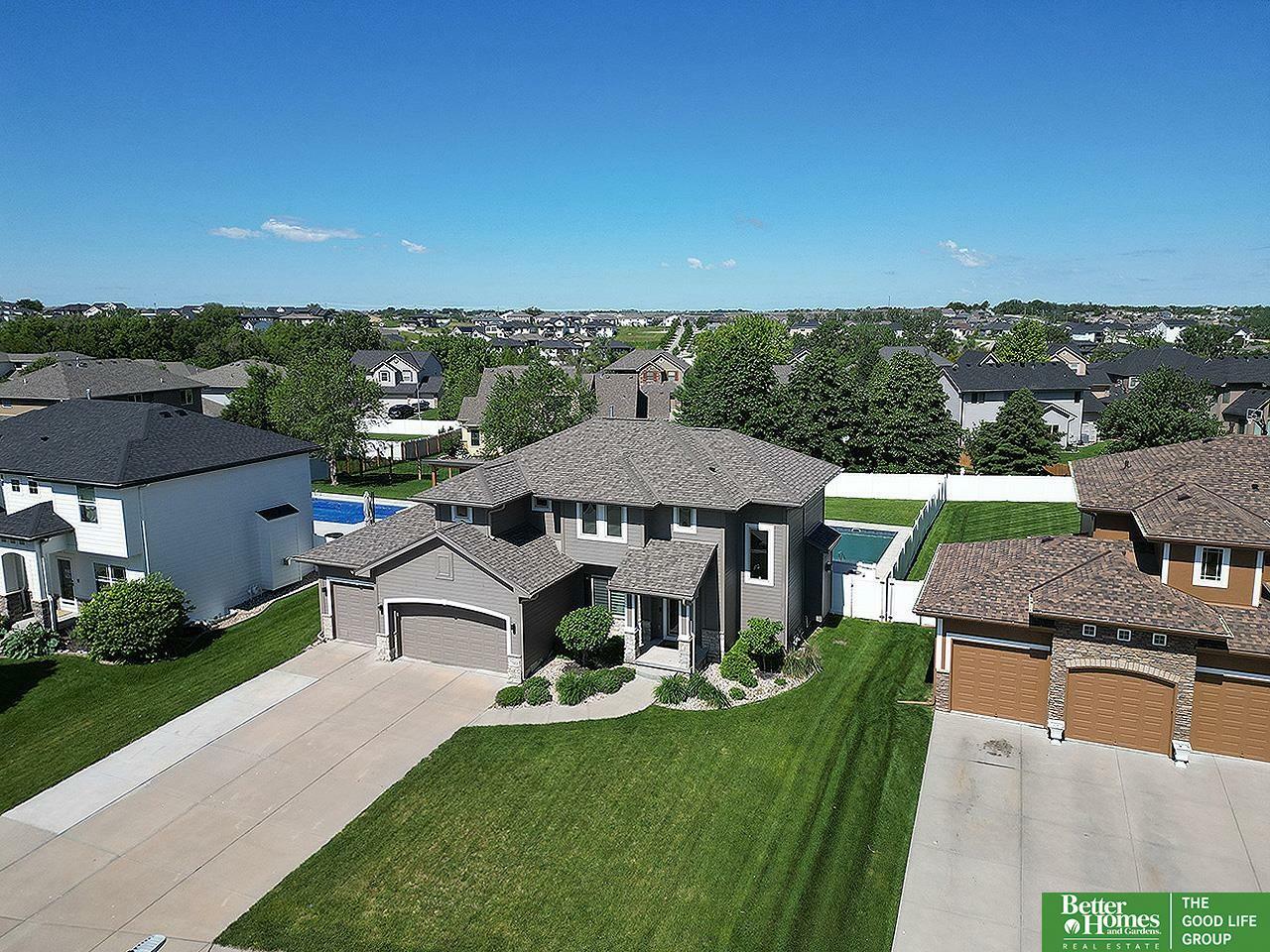 Property Photo: 7968 N 163rd Avenue NE 68007