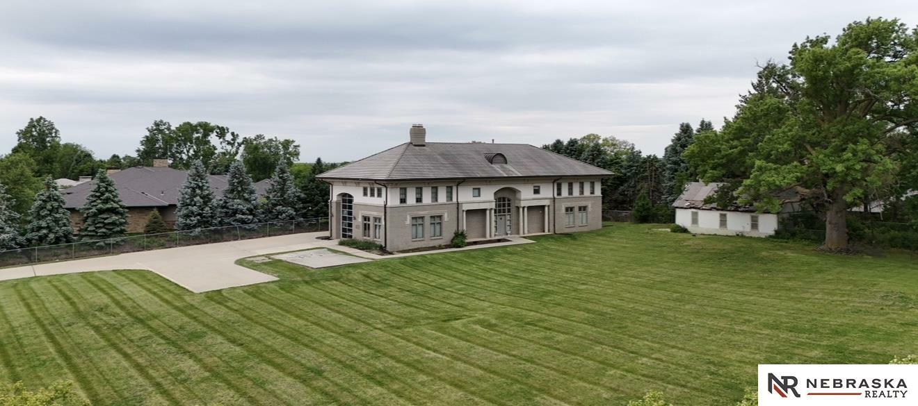Property Photo: 412 N 96th Street NE 68114