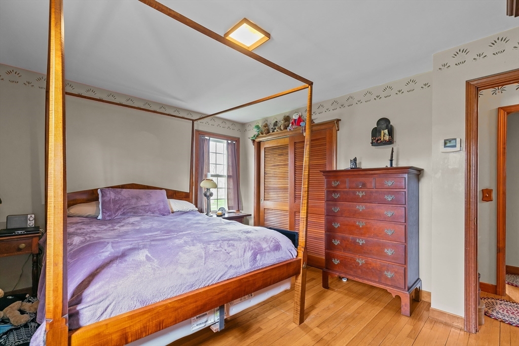 Property Photo:  1 Pine Ln  RI 02885 