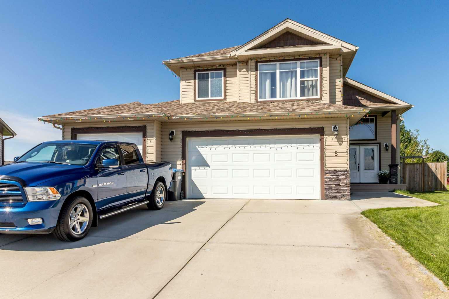 5 Hodgstreet Place  Sylvan Lake AB T4S 0C5 photo