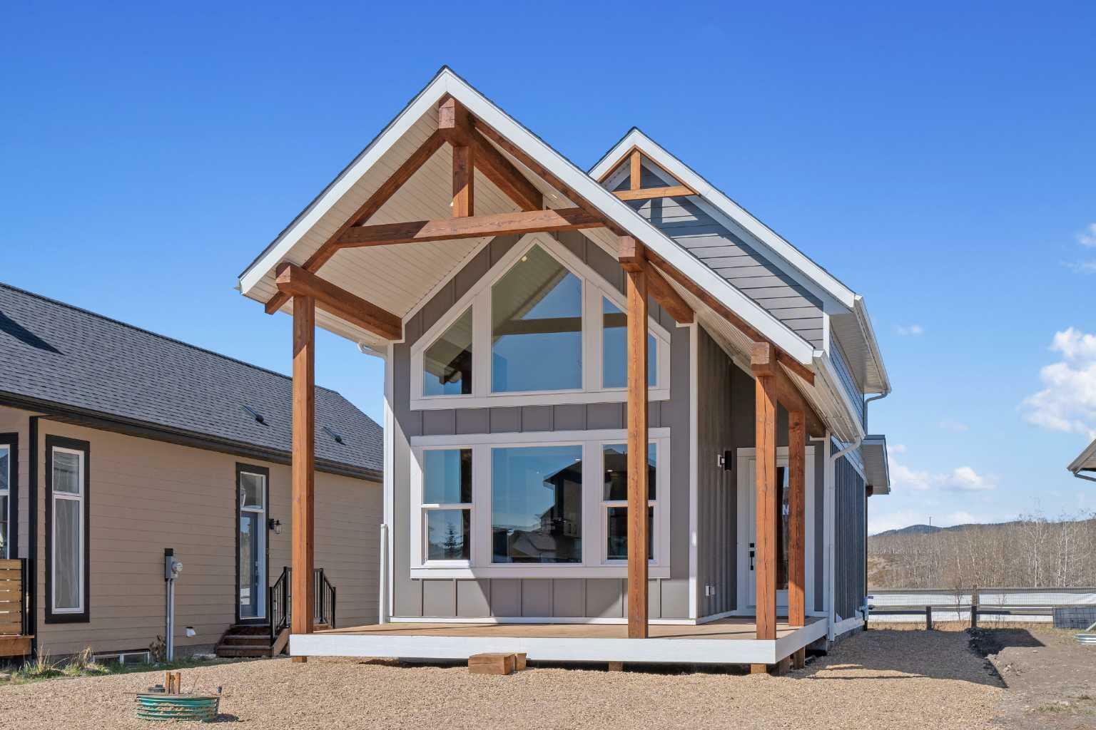 Photo de la propriété: 48 Cottageclub Lane AB T4C 1B1