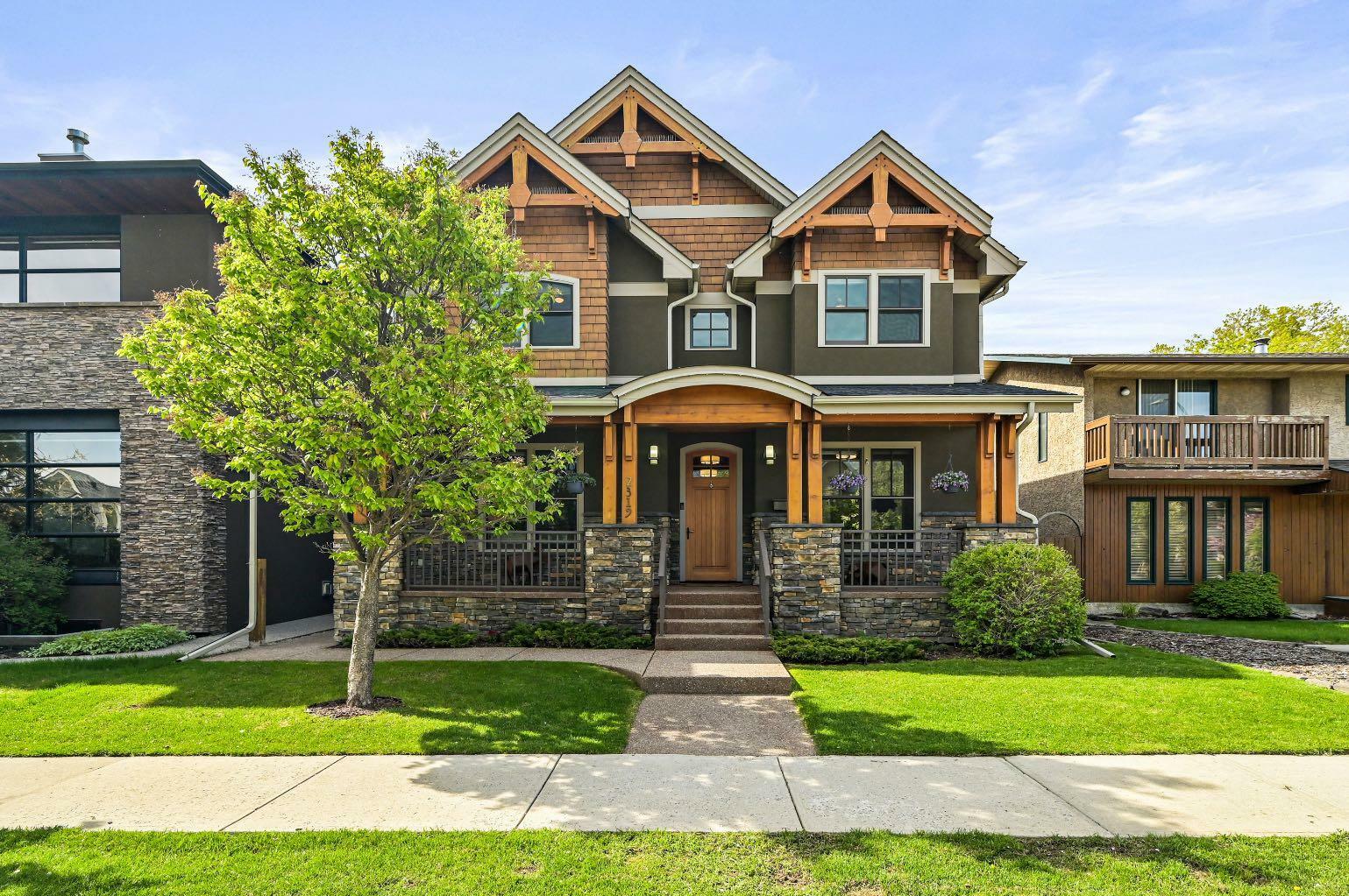 2319 Bowness Road NW  Calgary AB T2N 3L6 photo