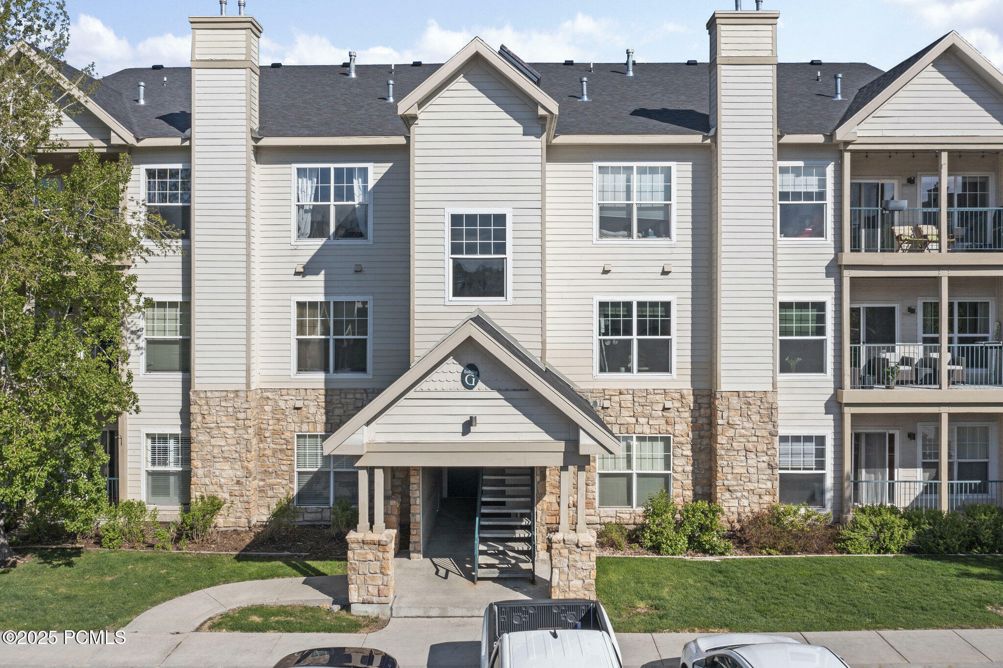 Property Photo: 900 Bitner Road G25 UT 84098
