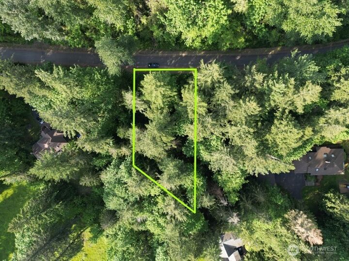 24829 SE Mirrormont Boulevard  Issaquah WA 98027 photo