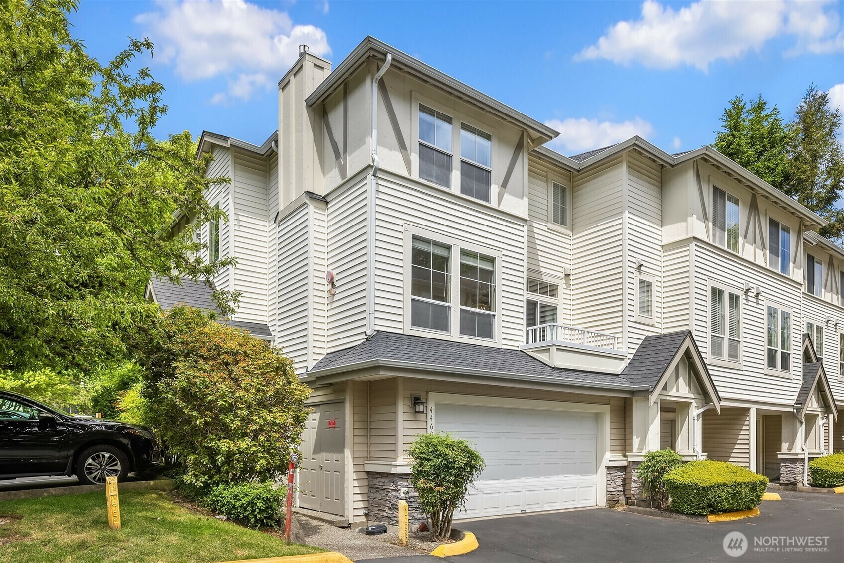 4460  249th Terrace SE 4-1  Sammamish WA 98029 photo