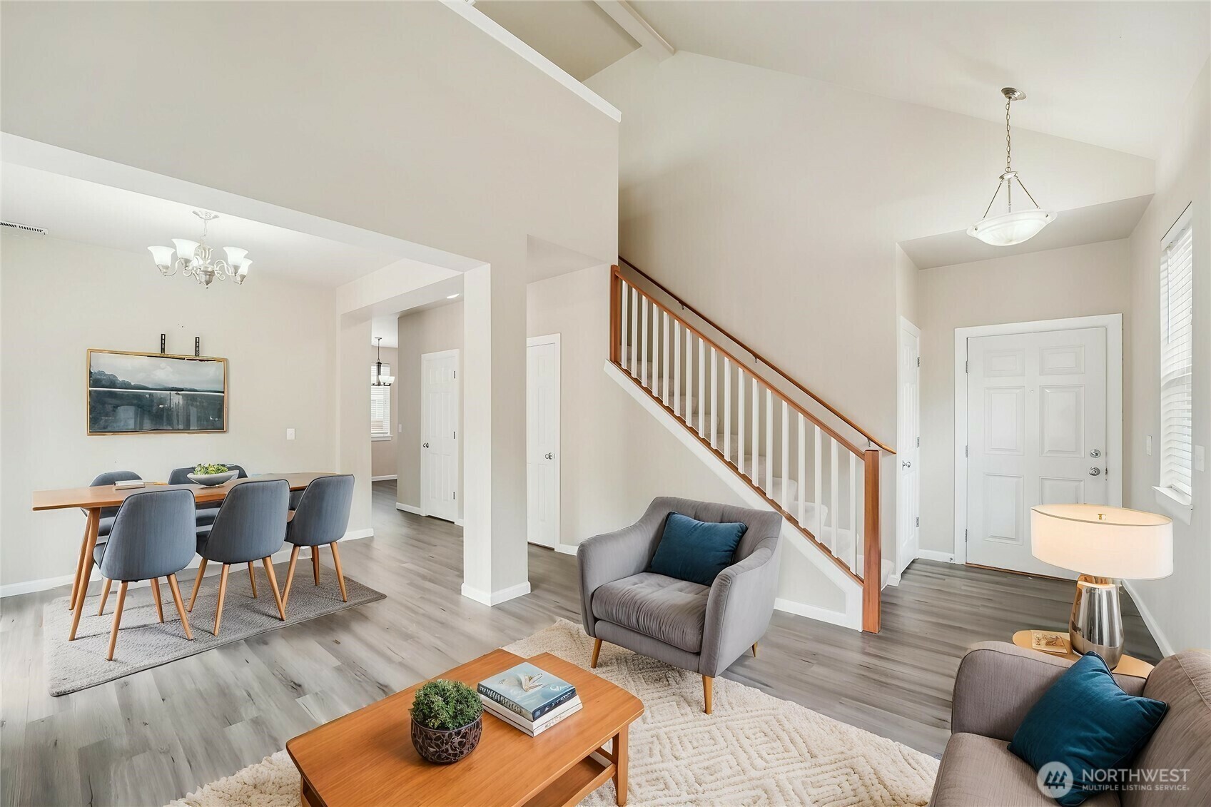 Property Photo: 4926 Diana Court SE 9 WA 98092