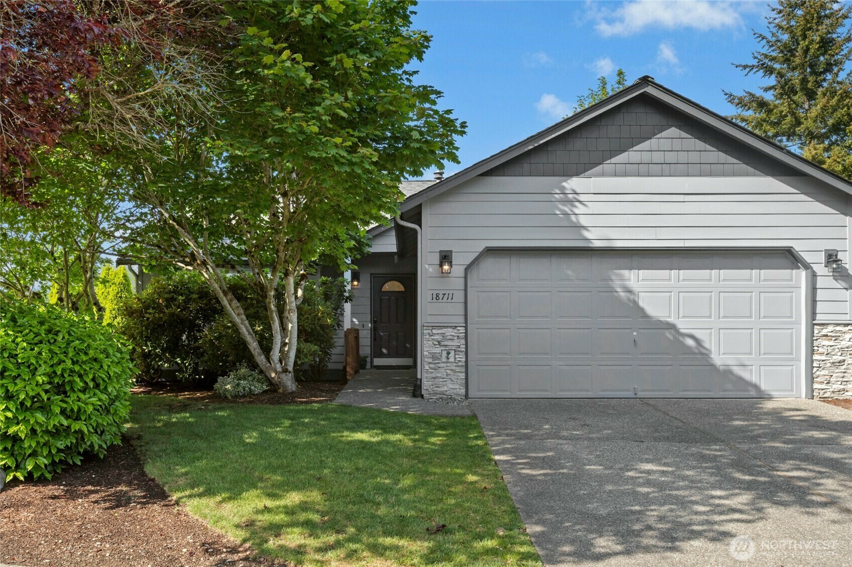 18711  22nd Drive SE  Bothell WA 98012 photo