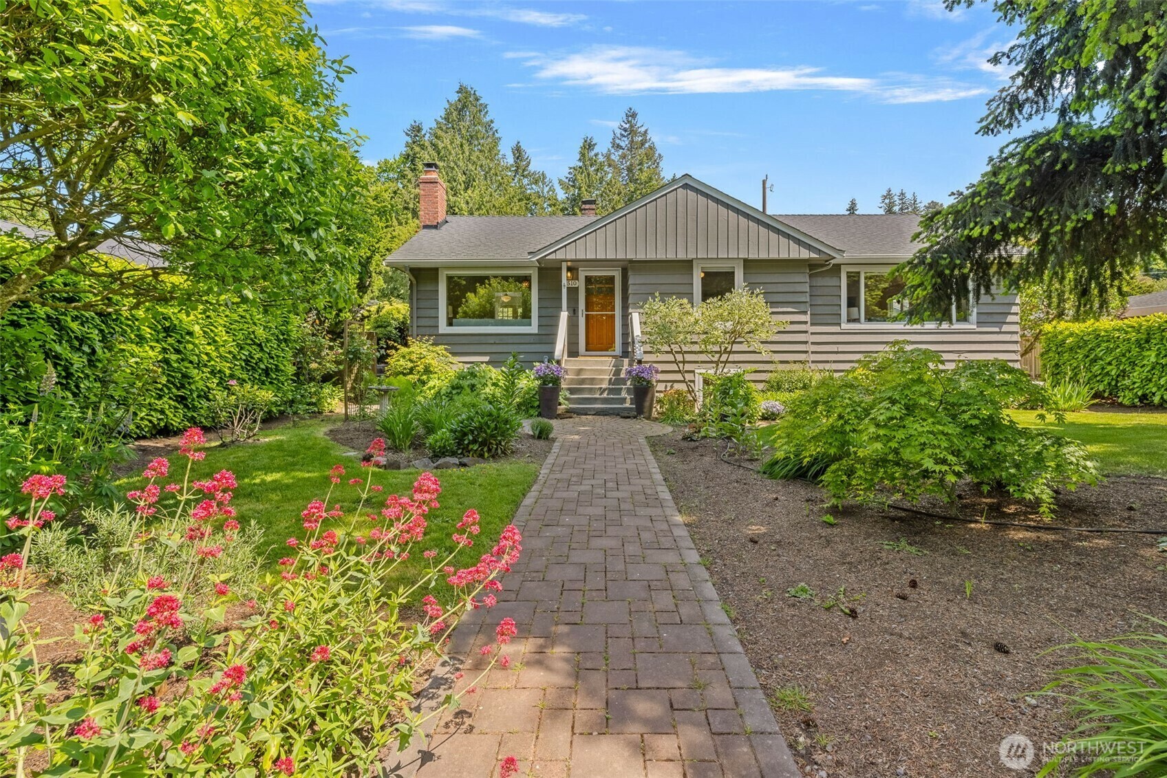 7510  Fauntleroy Way SW  Seattle WA 98136 photo