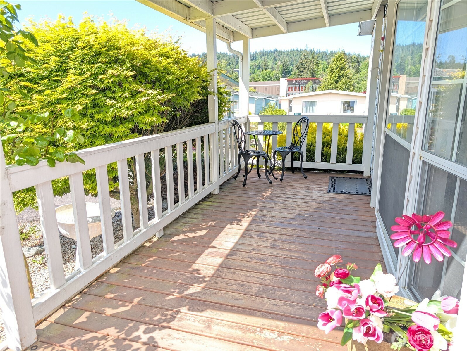Property Photo: 1200 Lincoln Ave 297 WA 98229