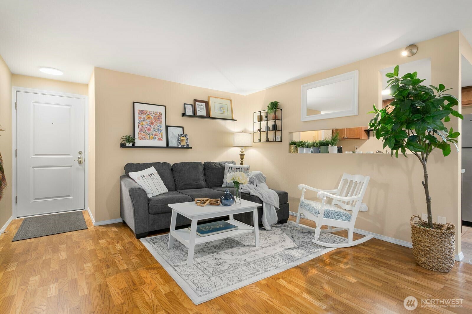 Property Photo:  266  Broadway 22  WA 98402 
