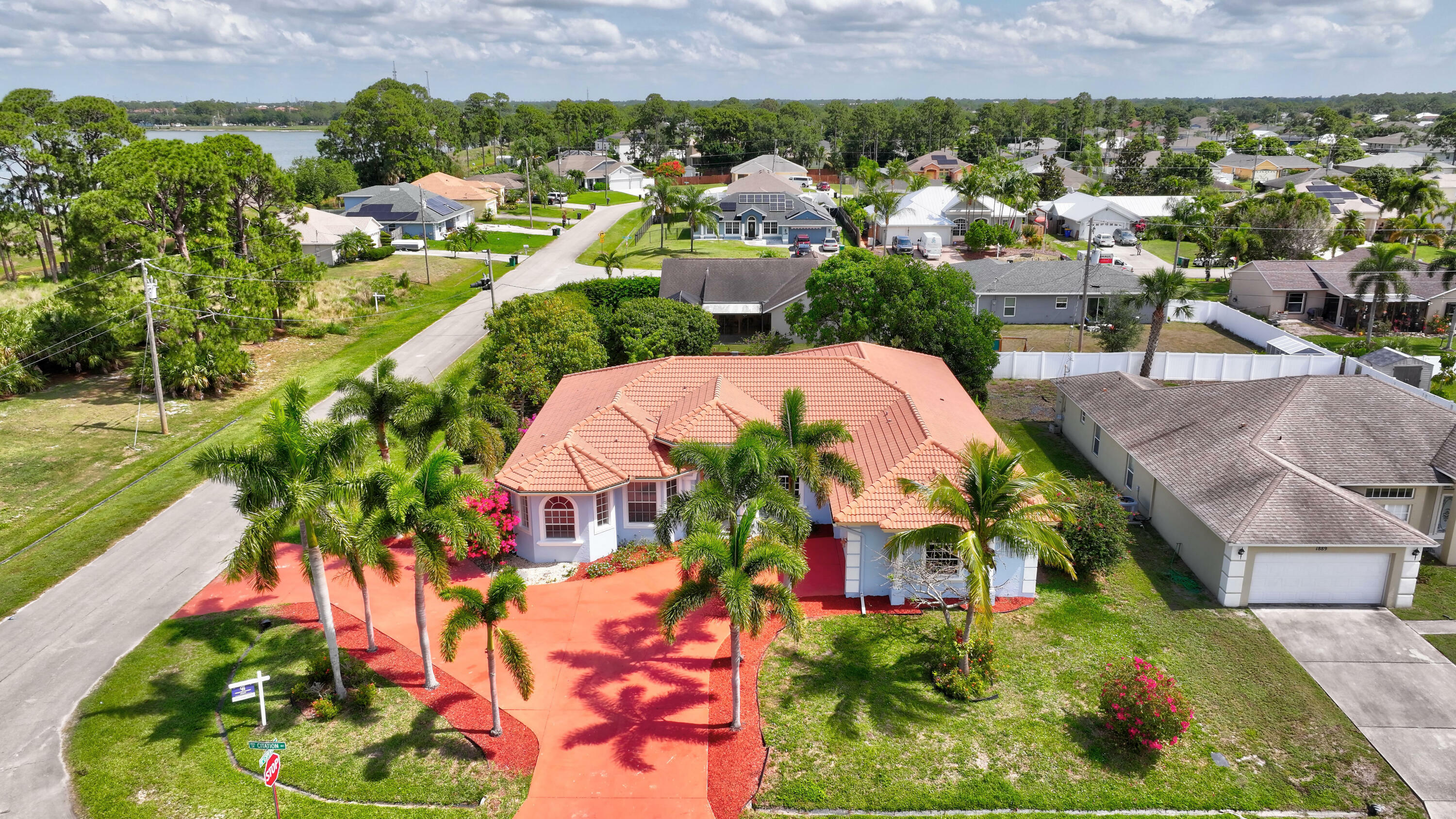 Property Photo: 1897 SW Citation Avenue FL 34953