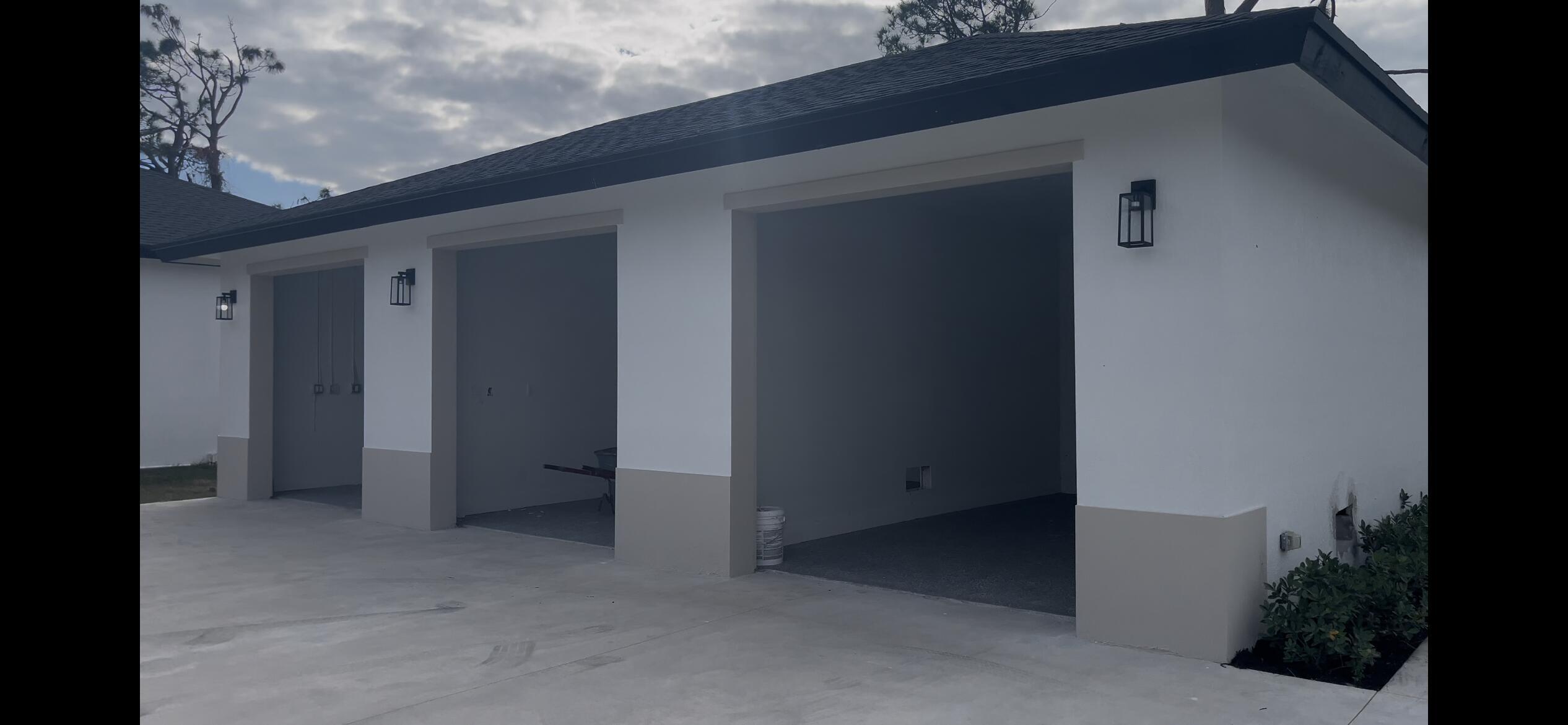 Property Photo: 191 Rotonda Boulevard W A-B-C FL 33947